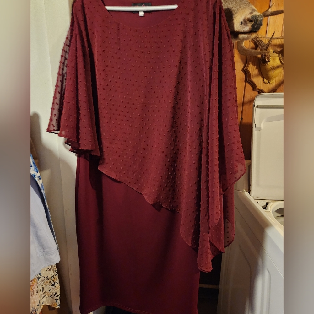 Hanna Nikole Women's Sleeveless Cape Dress with Chiffon Overlay  Pencil Dress